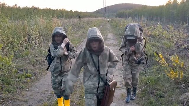 1 детская экспедиция. Скалы, сплавы и болото смотреть онлайн