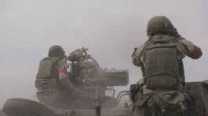 Расчет самоходной спаренной зенитной установки ЗУ-23-2 в зоне проведения СВО