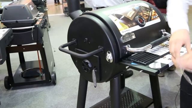 Обзор угольного гриля SMOKE OFFSET от Broil King смотреть онлайн