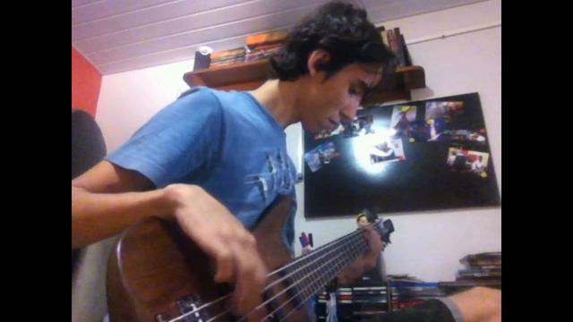 Radiohead - Paranoid Android (bass cover) смотреть онлайн