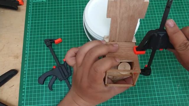 Making Vintage Ford Truck смотреть онлайн