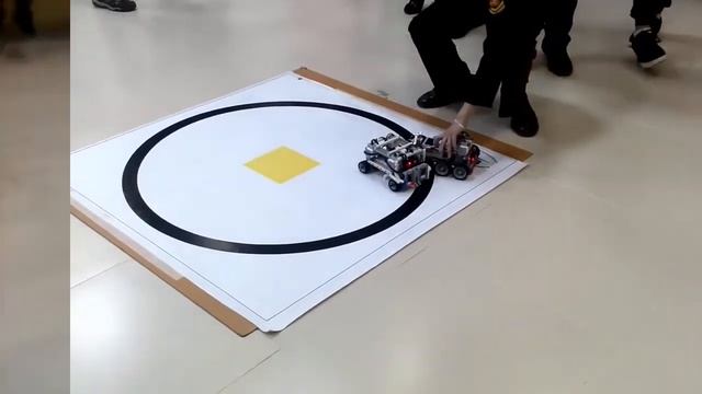 Сумо роботов 2018. Соревновательная робототехника. Робототехника для начинающих lego ev3 смотреть онлайн