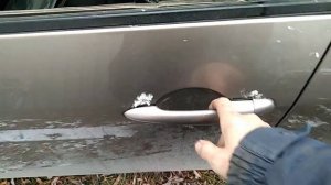 нисан примера 12 клинит ручка в мороз что делать