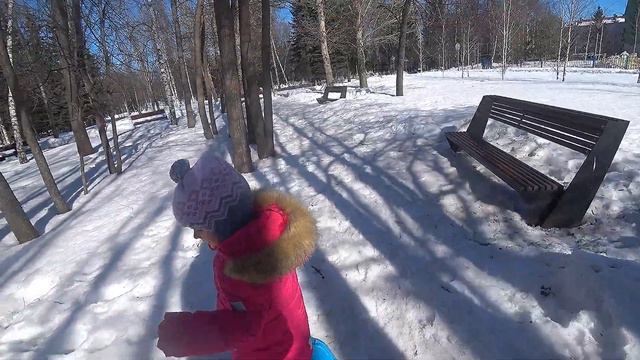 Выходные с мамой. За покупками и хорошим настроением. В Уфе тает снег. Последний снеговик зимы смотреть онлайн