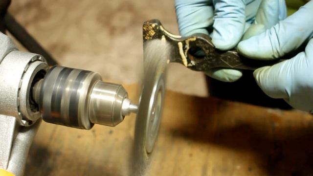 1970s Rusty Jewelry Vise Restoration