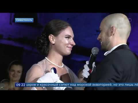 Сюжет Первого канала о VII Большом Севастопольском Офицерском Бале "Победа!" смотреть онлайн