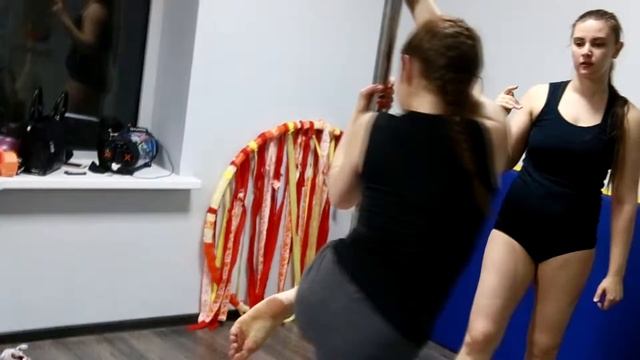 poledance от @natalifitnes Минеральные воды смотреть онлайн