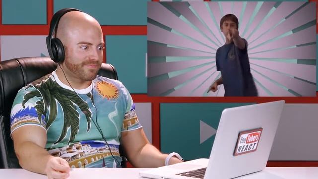 Youtubers React to Quality Content (ft Max 2003) смотреть онлайн