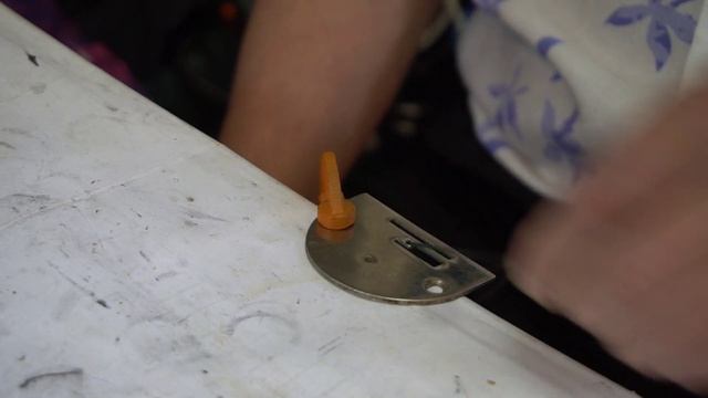 Дедовский Метод устранения обрыва нити швейной машиной смотреть онлайн