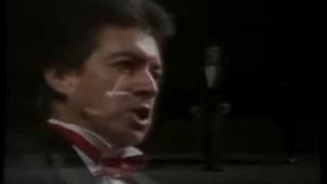 Francisco Araiza sings Musica Proibita composed by Stanislao Gastaldon смотреть онлайн