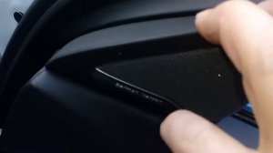 BMW X6 G06 Снимаем карту двери