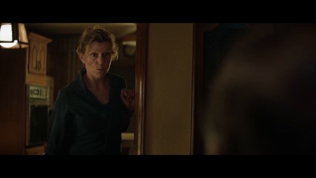 THREE BILLBOARDS OUTSIDE EBBING MISSOURI: Mildred vs Father Montgomery смотреть онлайн