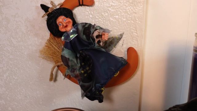 Samhain Altar Tour | How to Setup Altar Samhain | Witchcraft for Beginners | The Season of Anya смотреть онлайн