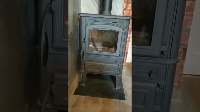 ferguss lawa gucha lava отопительно варочная печь с 2 комфорками для отопления дома 80-100 м2 смотреть онлайн