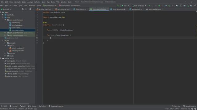 [코틀린 안드로이드 기초 강의] 17장 Room 데이터베이스 смотреть онлайн