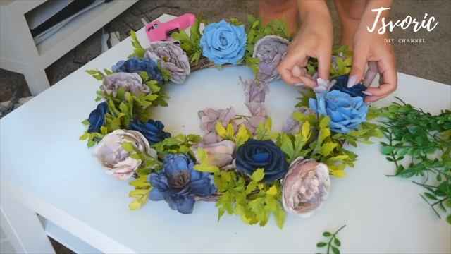 Wreath on the door / Декор на дверь или стену / DIY TSVORIC смотреть онлайн