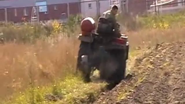 самодельный трактор осенняя вспашка. смотреть онлайн