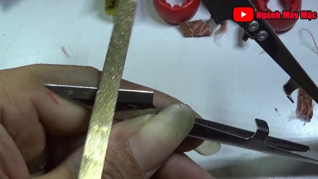 Cách Mài Kéo Bén Như Mới | Cách Phục Hồi Kéo Cùn | How To Sharpen Scissors | #nganhmaymac смотреть онлайн