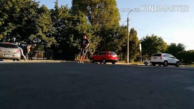 УЧУ БАНИК. 1 ВОСТОЧНЫЙ АТБ. ТРЁХА НА СКУТЕ КРИВОЙ РОГ смотреть онлайн
