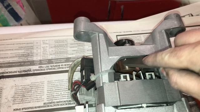 Притирка щёток двигателя стиральной машины. Обязательна после замены щёток двигателя! смотреть онлайн