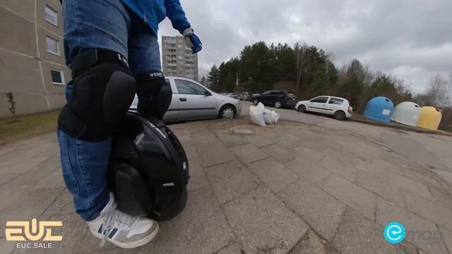 Зверские подущки для экстремальной езды на Моноколесе. смотреть онлайн