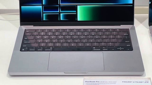 Macbook Pro 14.2 VS Macbook Pro 13.3 VS Macbook Air 13.6 || Comparison!!!