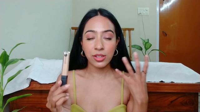 Best Concealers for dark circles under Rs 1000 смотреть онлайн