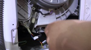 Как вытащить косточку от лифчика из стиральной машины