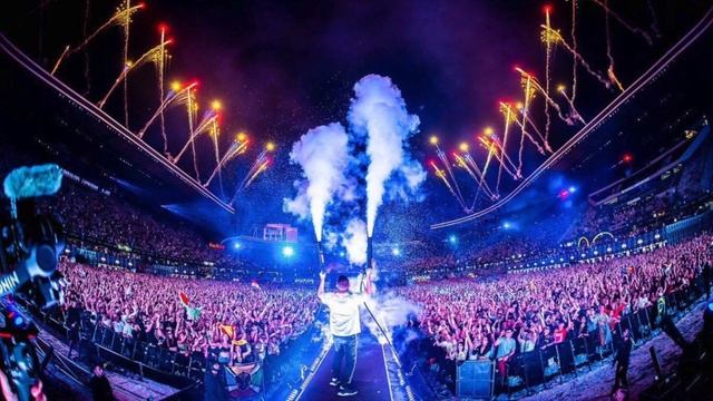 Don Diablo - Running Up That Hill REMIX (Kate Bush & Stranger Things) @ UNTOLD 2022 (Unreleased ID) смотреть онлайн