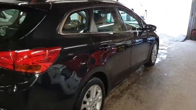 Kia Ceed 1.6 CRDi 2 Sportswagon смотреть онлайн