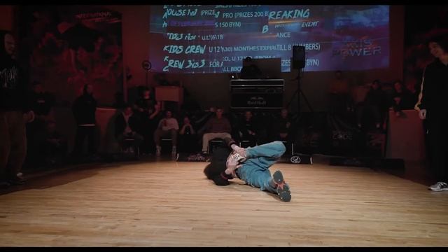 AVALANCHE GET DOWN (BINGO / SKEETER / MIGHTY BRIK) VS ЧУВСТВО СТИЛЯ (WOLF / BAJEN / ALBERT) смотреть онлайн