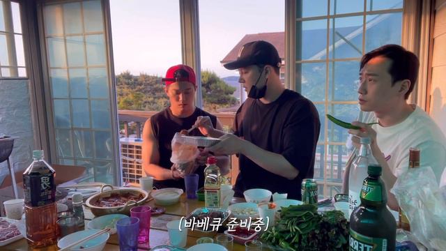 (SUB)🏠1박2일 대부도 우정여행 브이로그🏠 대부도 | 남자끼리우정여행 | 대부도펜션 | 건대맛집 | 장보기 | 야외바베큐 | 윷놀이 | Daebudo
