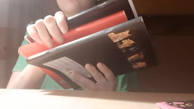 АСМР МАГАЗИН КНИГ (громкий) смотреть онлайн