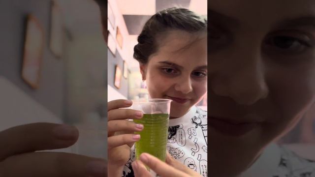 Пробуем фреш бар с киви!!! :0 смотреть онлайн