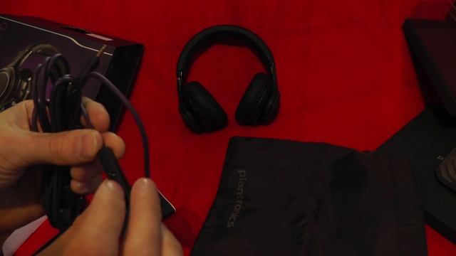 Обзор Plantronics BackBeat PRO - самые удобные наушники смотреть онлайн