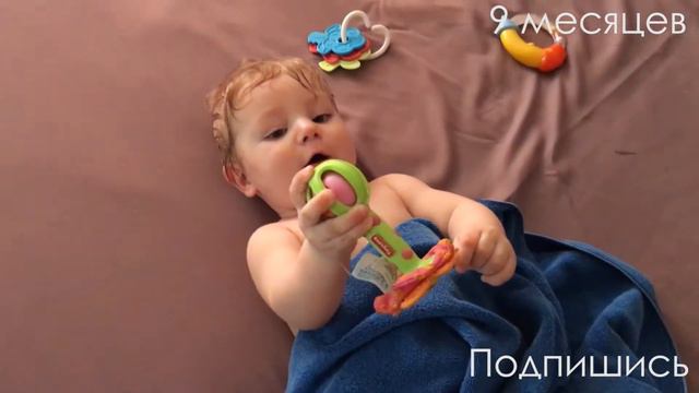 Как малыши играют в игрушки. How babies play with toys. смотреть онлайн