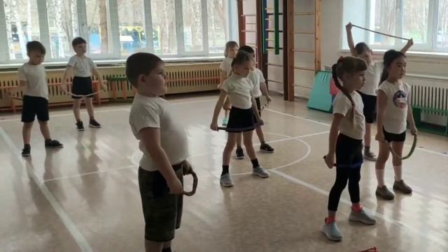 утренняя гимнастика КОСМОС