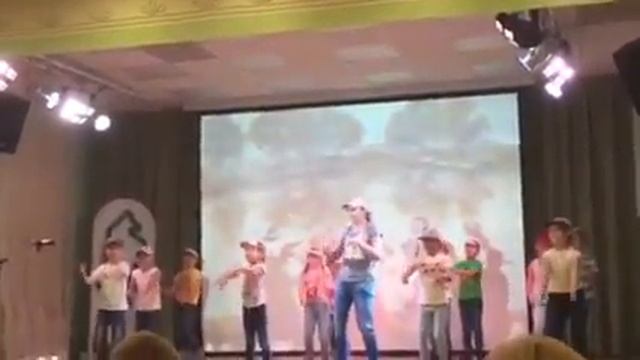 Танец Флешмоб Маленькие звезды смотреть онлайн