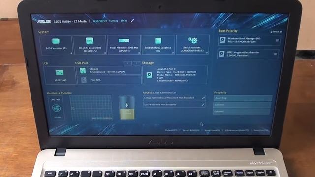 КАК УСТАНОВИТЬ WINDOWS 10 С ФЛЕШКИ ЧЕРЕЗ BIOS НА НОУТБУК смотреть онлайн