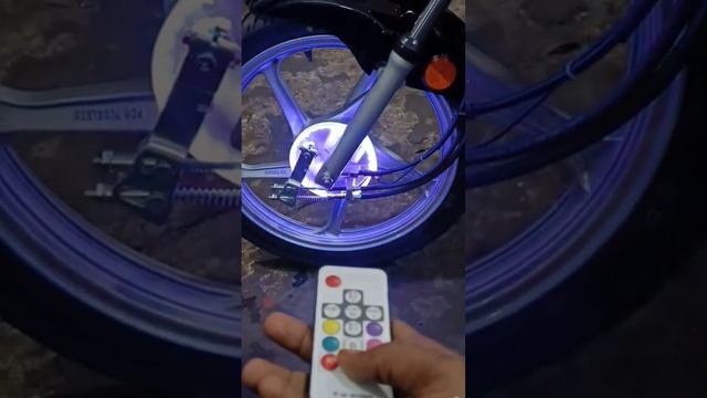 Akash Sticker shop Splendor rim LED install ?? смотреть онлайн