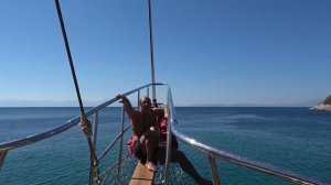 Лена и Толик ПОХИТИЛИ ПИРАТСКИЙ КОРАБЛЬ. Crazy Life