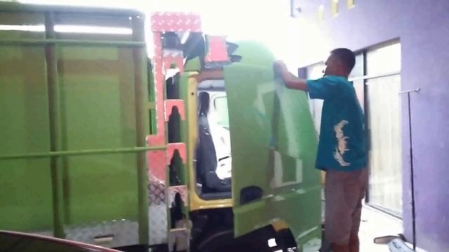 proses wrap/blok kabin S-HDX 6.6, hijau daun смотреть онлайн