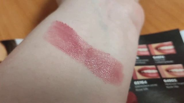 Обзор. Увлажняющая губная помада"Люкс".Цвет Сливовый сапфир. смотреть онлайн