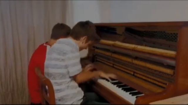 Billie Jean Piano Cover | Lucky & Thib смотреть онлайн
