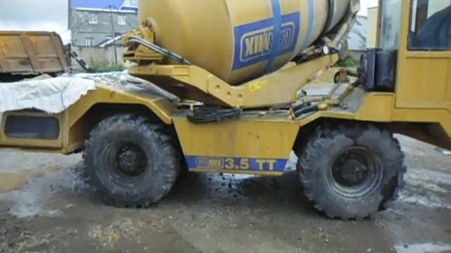 Бетонсмеситель с самозагрузкой Carmix 3.5 TT смотреть онлайн