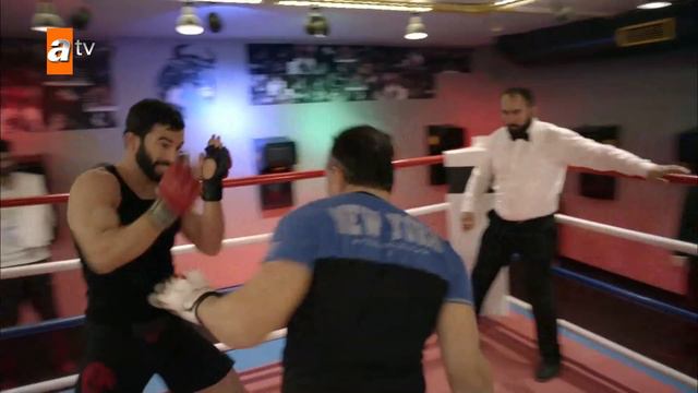 Ringlerin kralı geri döndü | Kertenkele 60. Bölüm 🦎 смотреть онлайн