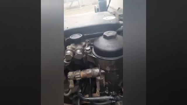 Прокачиваем топливную систему на MAN TGL 12.240 смотреть онлайн