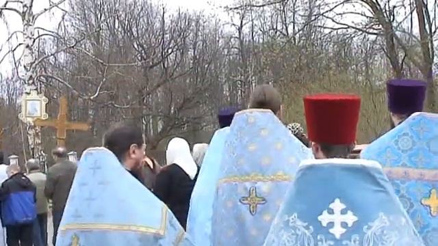 Престольный праздник в храме Похвалы Пресвятой Богородицы 2008 смотреть онлайн