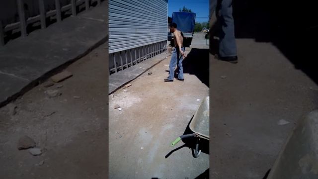 Пьяный танец шкалодера смотреть онлайн