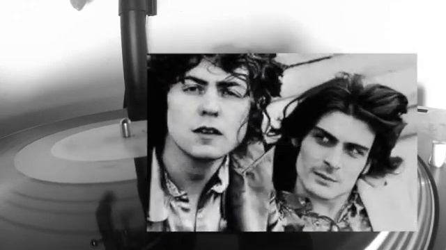 T.Rex 1970 - Ride A White Swan смотреть онлайн